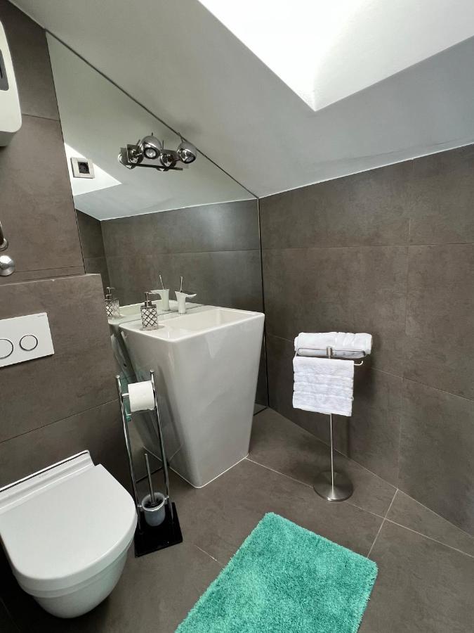 Luxury Laurus Penthouse With Awesome Sea View Apartman Primošten Kültér fotó