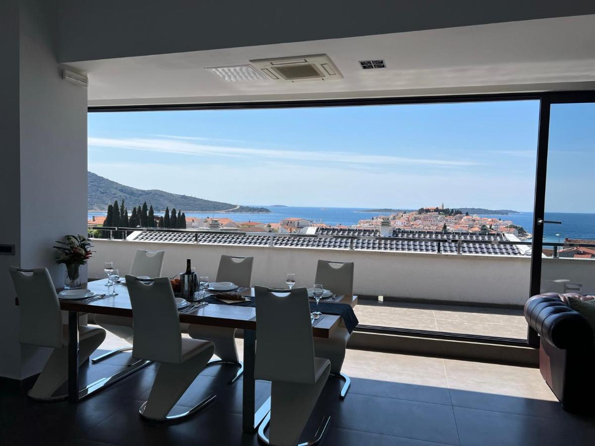 Luxury Laurus Penthouse With Awesome Sea View Apartman Primošten Kültér fotó