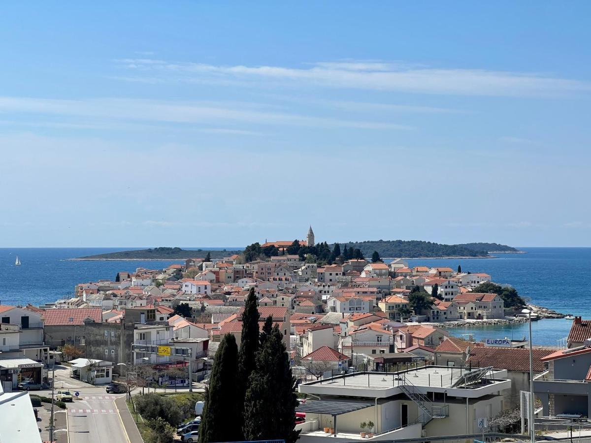 Luxury Laurus Penthouse With Awesome Sea View Apartman Primošten Kültér fotó