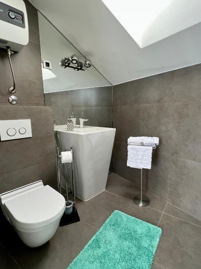 Luxury Laurus Penthouse With Awesome Sea View Apartman Primošten Kültér fotó