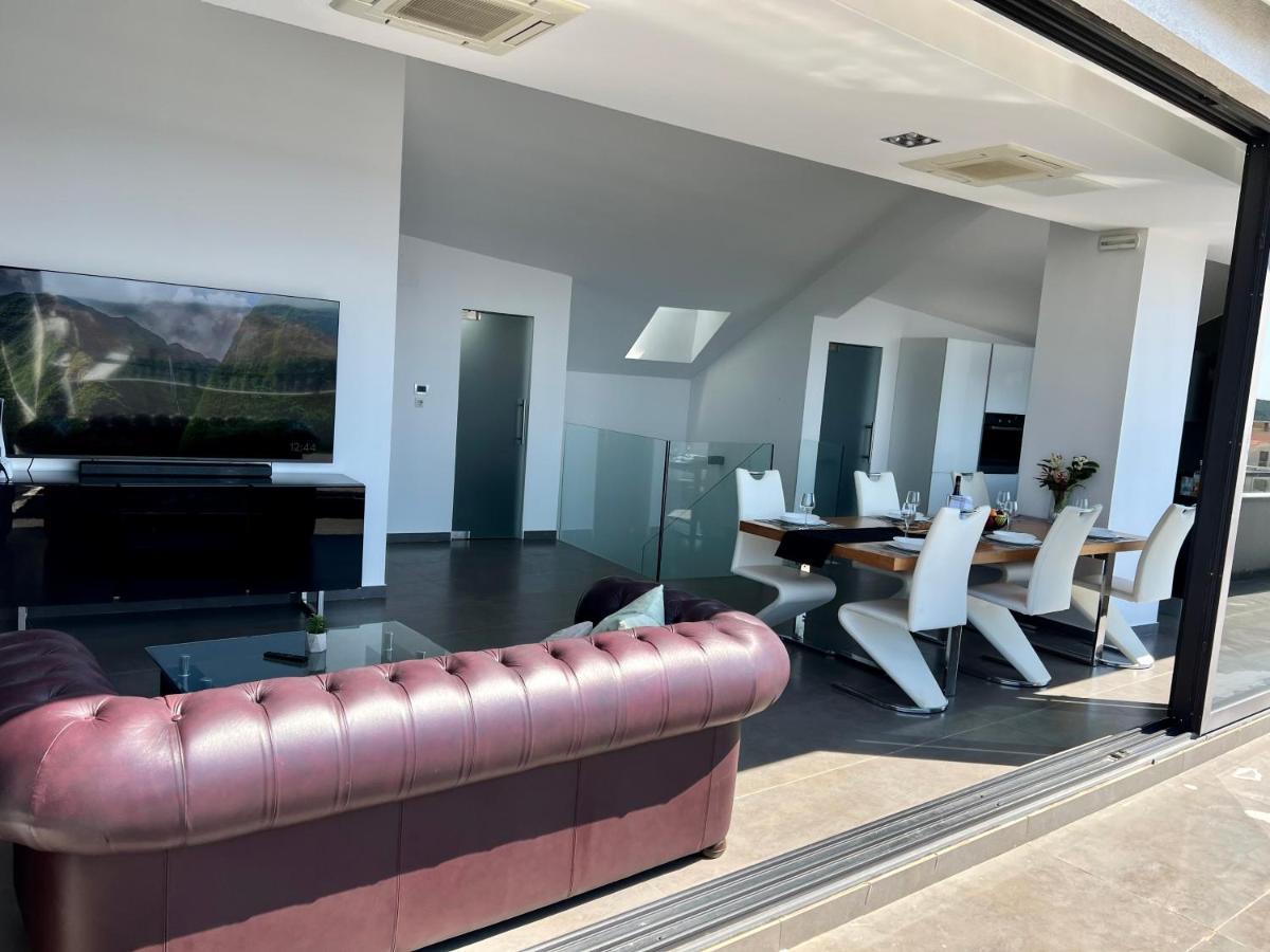 Luxury Laurus Penthouse With Awesome Sea View Apartman Primošten Kültér fotó